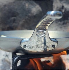 De Buyer Mineral B Pro 9 3/8″ Carbon Steel Fry Pan. SEASONING SERVICE AVAILABLE.
