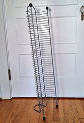 38 Inch Metal DVD / Game Storage Rack Tower Holds 45 Discs Wire Stand Vintage