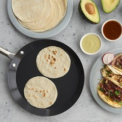 Traditional French Steel Crepe Pan, 10-Inch