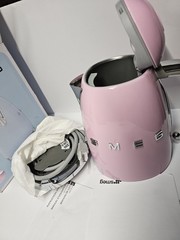 SMEG KLF03PKUS Pink Retro Electric Kettle Open Box Never Used w/ Box Manual