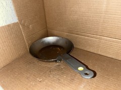 De Buyer MINERAL B Carbon Steel 8″ Omelette Pan Made in France(B)