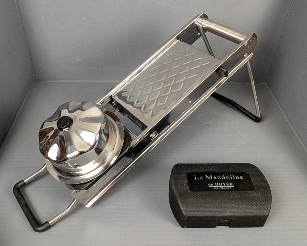 De Buyer LA MANDOLINE -Made In France- Julienne Slicer w/Box, Blades, Etc
