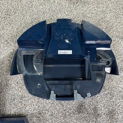 iRobot Scooba Floor Scrubbing Robot Bundle with Virtual Walls and Charger PARTS