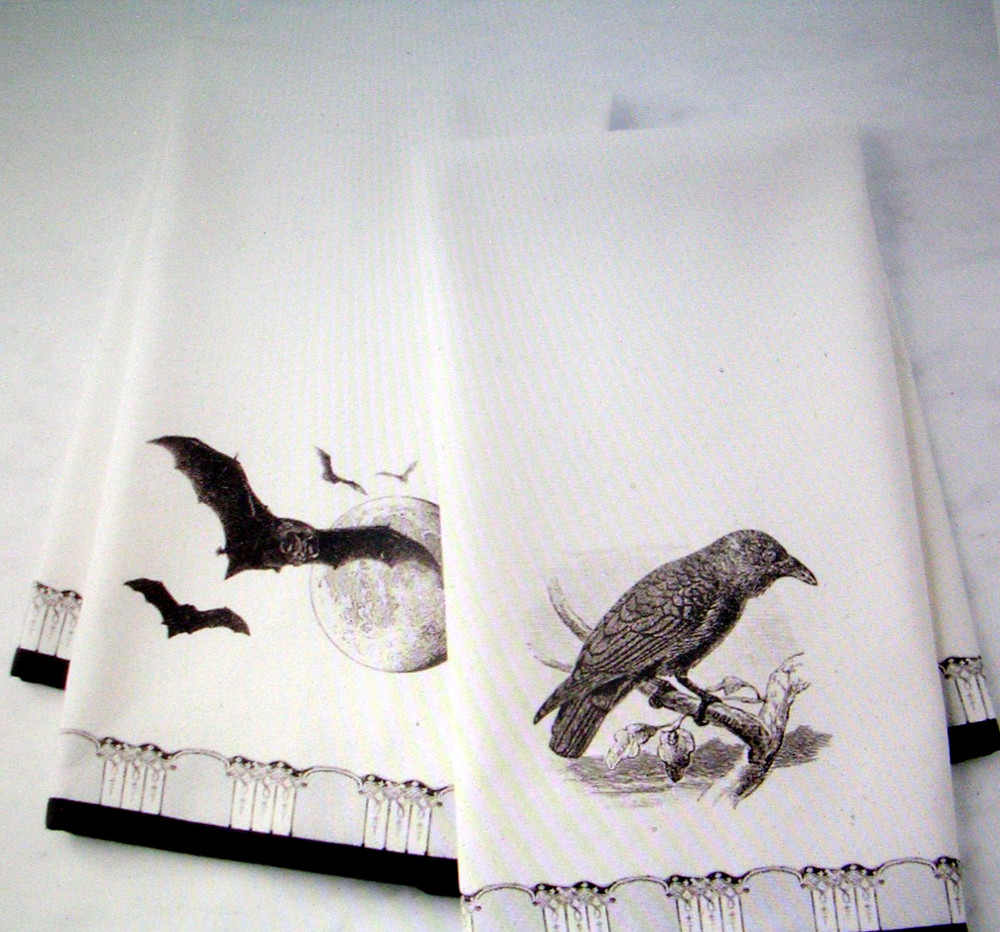 WILLIAMS SONOMA SPOOKY SOIREE KITCHEN TOWELS SET OF TWO 100% COTTON NEW WITH TAG