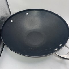 Calphalon 12” Hard Anodized Wok. Model 155. New W/ A Few Scratches See Pics
