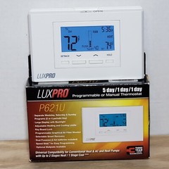 LuxPro P621U Thermostat for Heat & AC and Heat Pumps 2 Stages Heat 1 Stage Cool