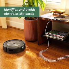 iRobot Roomba j7 Vacuum Cleaning Robot