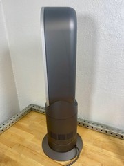 Dyson AM09 Hot+Cool Fan Heater – Black/Iron + Remote