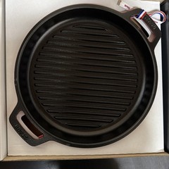 Staub Cast Iron Braiser And Grill, 10in, 3.5qt, Cerise