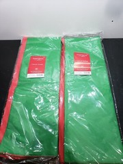 Hallmark – Green & Red Tissue Paper – 40 Count – Lot of Two Packages