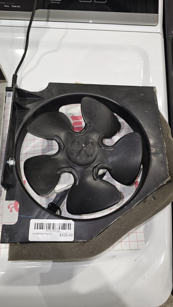 Refrigeration Appliance Condenser Fan Motor Assembly 5304519734 242018303
