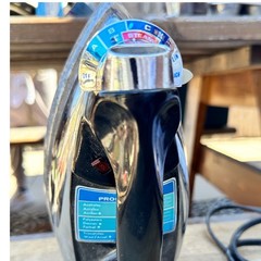 Proctor Silex Vintage Steam Dry Iron Silver Black Heats Chrome Retro Appliance
