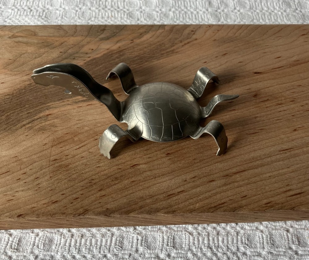 Silver Black & Tan Turtle Beer Tool for Layering Drinks
