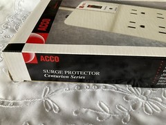 Surge Protector 2each 120 Volts 60 HZ 15 AMPS 6 Plug ACCO 50645 Centurion Series