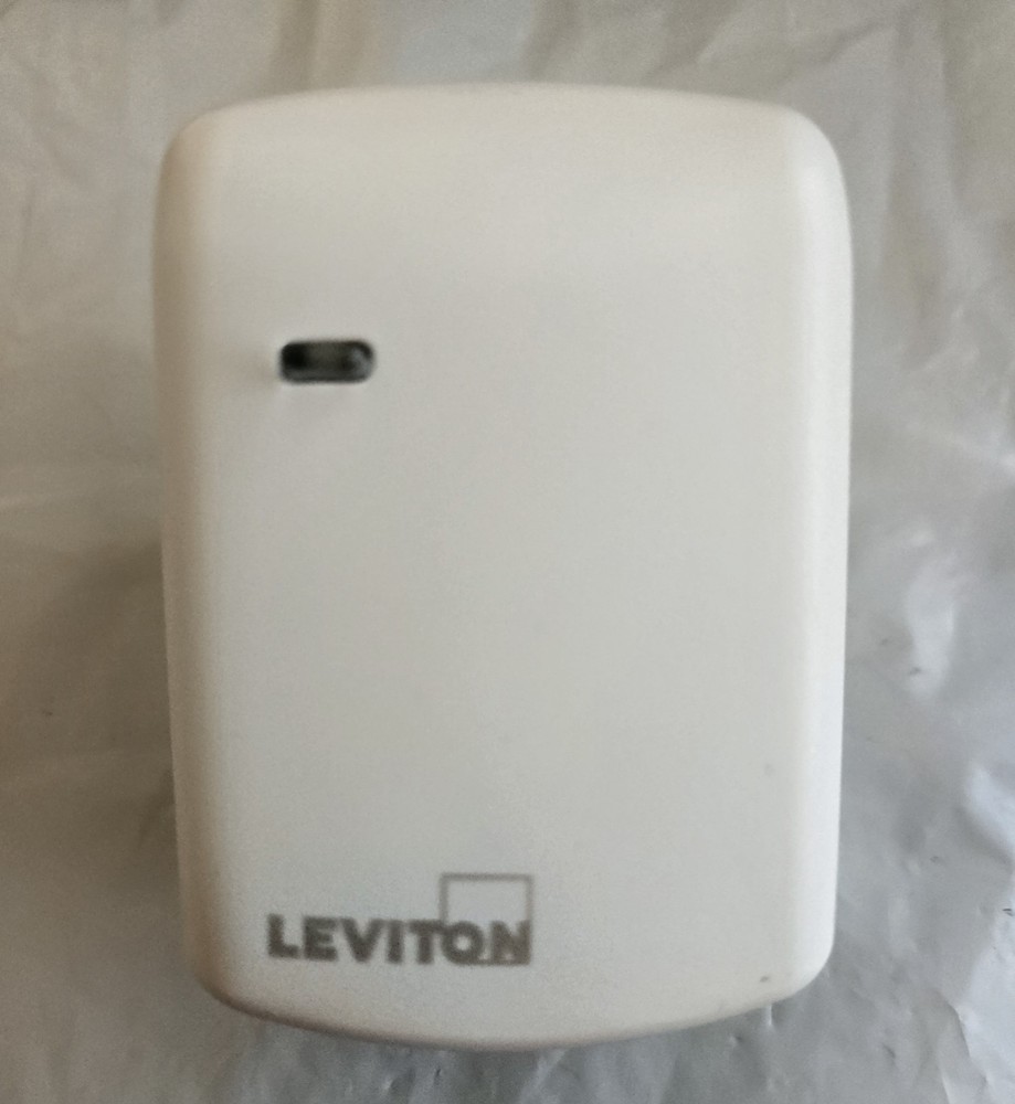 Leviton Smart Plug In DzPA 1 New No Box