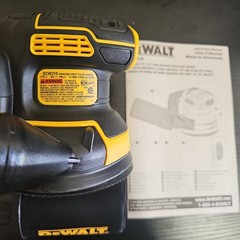 DeWALT Random Orbital Sander Cordless 20V MAX XR 5″ DCW210B (Bare Tool)