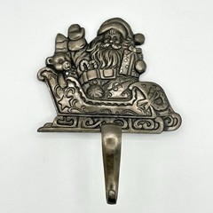 Cast Iron Silver Santa Claus Sleigh Christmas Stocking Hanger Grandeur Noel