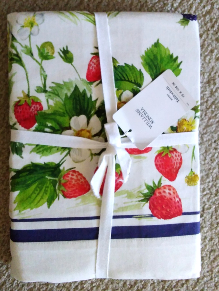 NWT Williams Sonoma Berry Tablecloth Summer Fruit Vines 70″ x 108″