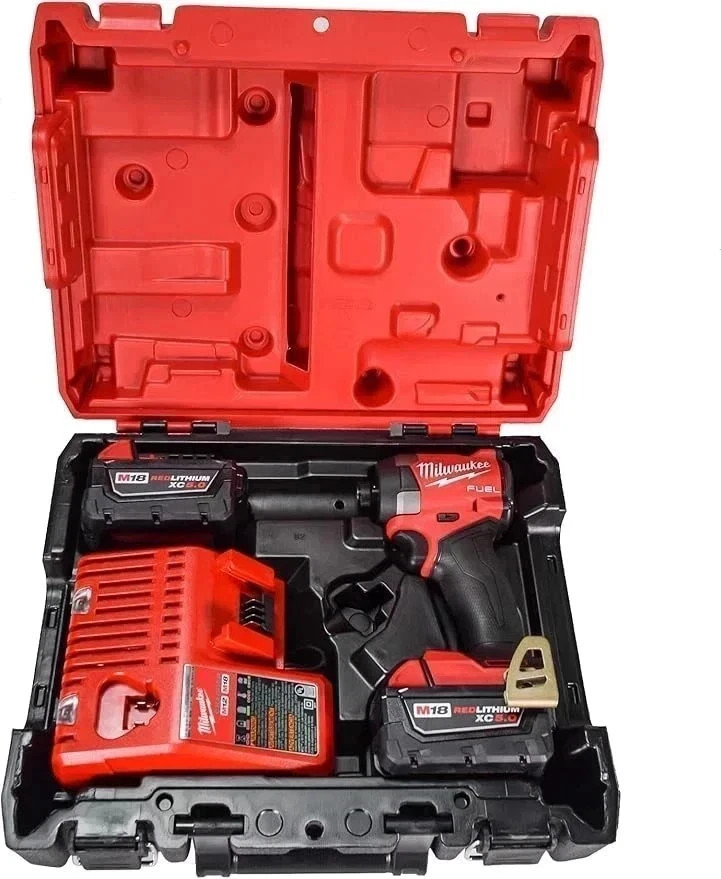 Milwaukee 2953-22 M18 FUEL™ 1/4″ Hex Impact Driver Kit