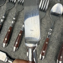Williams Sonoma Cafe Bois Stainless Flatware Brown Woodgrain Bistro 40 Pc Set