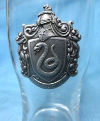 Harry Potter Slytherin Pewter Crest Pint Glass 16 oz Drinking Hand Wash Only