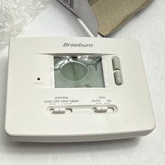 Braeburn 1220NC Non-programmable Thermostat 2 Stages 18 to 30vac – White