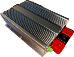 DC to DC Charger 12V 70A Lifepo4 Battery Charger-On-Board Marine/RV/Boat
