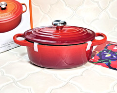 Le Creuset Signature 1 Qt 17cm Oval Dutch Oven Cerise Red / Side Dish Baker NIB