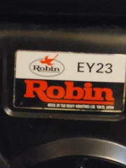 6hp Wisconsin Robin EY23 Horizontal Shaft Engine, Runs But Needs Repairs