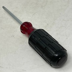 Crescent 2501 Screwdriver, 6.5″ Long #1 Phillips Tip, Cushion Grip Made in USA