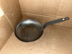 De Buyer MINERAL B Carbon Steel 8″ Omelette Pan Made in France