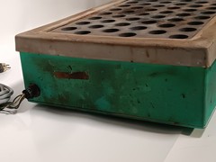 Custom hot block with 2-prong plug, 19.5 x 13 x 5 inches, loose frame as shown
