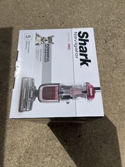 New SHARK NV181 Navigator Swivel Pro Upright Vacuum FAST FREE