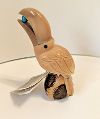 VTG Hand Craved Vegetable Ivory Toucan From the Fruit of the Tagua Tree Ecuador