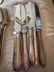 Wm A Rogers 72pc Nickel Silver Japan Flatware Wheat/Feather pattern Nakazato