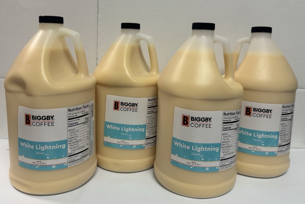 BIGGBY COFFEE WHITE LIGHTNING CHOCOLATE SAUCE THICK SYRUP 4 PACK FRESH NEW