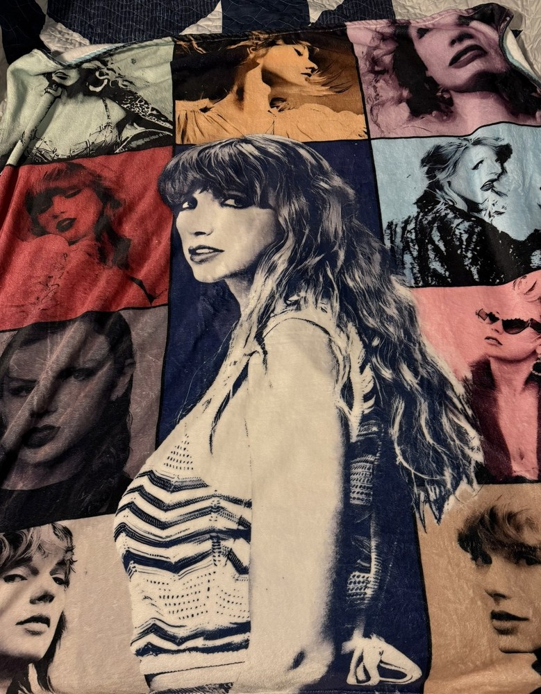 Taylor Swift Throw Blanket Size Is 50×40 Brand New In Package