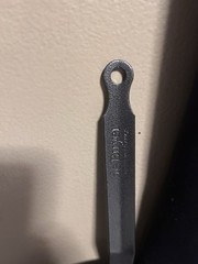 de Buyer Mineral B Classic Carbon Steel Cree Pan 9.5” It Has Some Rust Spots