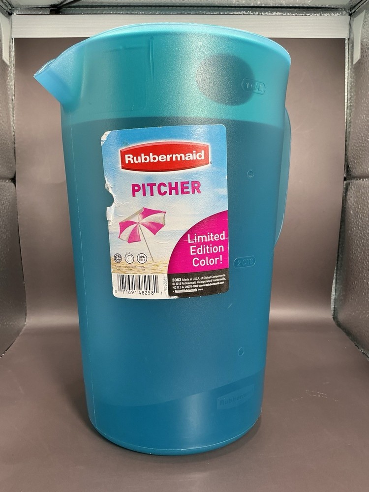 Rubbermaid 1 Gallon/3 Liters Pitcher Teal Blue Limited Edition Color With Lid