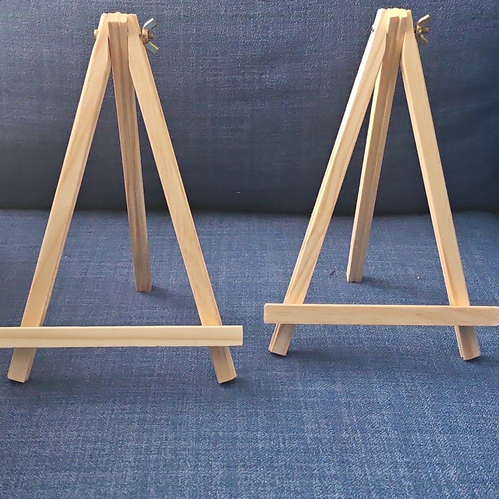 Wooden Freestanding Display Easels Set of 2 Small Brown Less Than 10 in