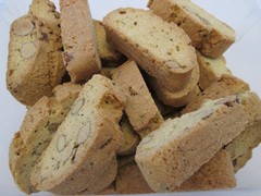 La Dolce Vita Classic Italian Biscotti 40 Oz Tub 65 Count Cookies
