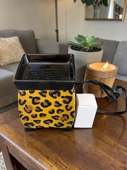 Tyler Candle Company Leopard Print Radiant Fragrance Warmer Wax Melt Lamp