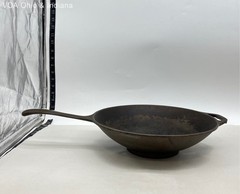 Lodge 14 Inch Cast Iron Wok with Long Handle and Assist Handle USA
