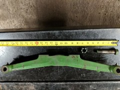 John Deere 110 112 Hydraulic lift10hp tecumseh front axle # AM30370