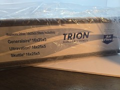 NEW – Trion Air Bear 255649-105 – Pleated Furnace Air Filter 16″x25″x5″ MERV 8