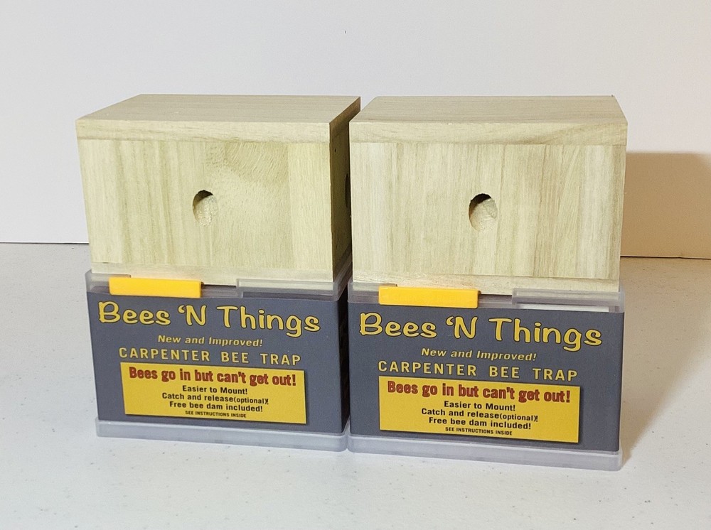 New Bees ‘N Things Outdoor Carpenter Bee Traps – Lot of 2