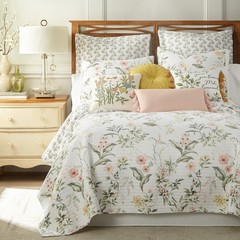 Viviana Quilt and Pillow Sham Set – Levtex Home