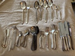 Wm A Rogers 72pc Nickel Silver Japan Flatware Wheat/Feather pattern Nakazato