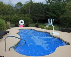 800 Series Blue Swimming Pool Solar Blanket Cover w/ Grommet Kit – (Choose Size)