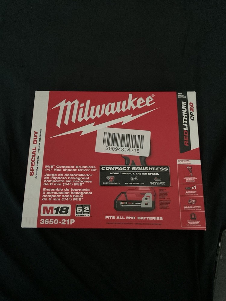 NEW MILWAUKE COMPACT BRUSLESS 1/4” HEX IMPACT DRIVER M18 KIT 3650-21P